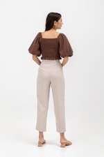 INARA MUSLIN SMOCKED PUFF SLEEVE CROP TOP INARA MUSLIN SMOCKED PUFF SLEEVE CROP TOP