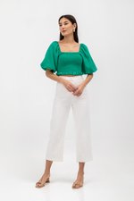 INARA MUSLIN SMOCKED PUFF SLEEVE CROP TOP INARA MUSLIN SMOCKED PUFF SLEEVE CROP TOP