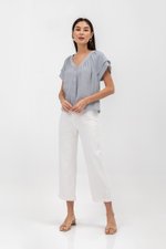 ADAHLIA V NECK BUTTONDOWN MUSLIN TOP