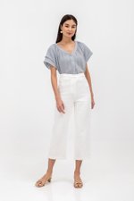 ADAHLIA V NECK BUTTONDOWN MUSLIN TOP