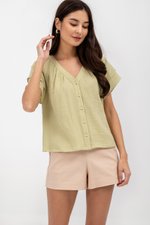 ADAHLIA V NECK BUTTONDOWN MUSLIN TOP