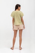 ADAHLIA V NECK BUTTONDOWN MUSLIN TOP