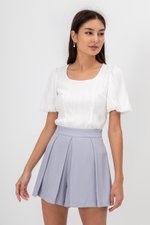 LICIA TEXTURED SCOOP NECK PUFF SLEEVE TOP
