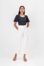 LICIA TEXTURED SCOOP NECK PUFF SLEEVE TOP