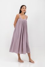 FAWN MUSLIN SCOOP NECK FLARED MAXI DRESS W SASH