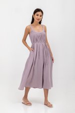 FAWN MUSLIN SCOOP NECK FLARED MAXI DRESS W SASH