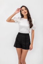 AMAL CROCHET HIGHWAIST SHORTS AMAL CROCHET HIGHWAIST SHORTS