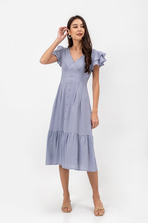 CONSTANCE TEXTURED FLUTTER SLEEVE MIDI DRESS