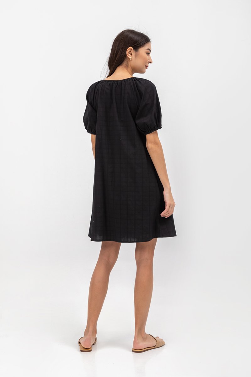 MYA RIBBON TIE COTTON MINI DRESS W SASH