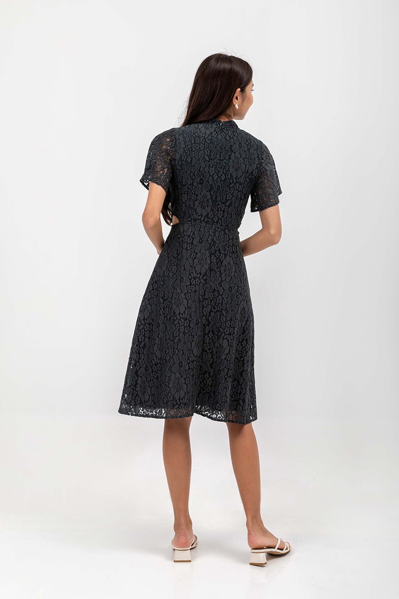 DENZEL FLUTTER SLEEVE LACE MIDI CHEONGSAM