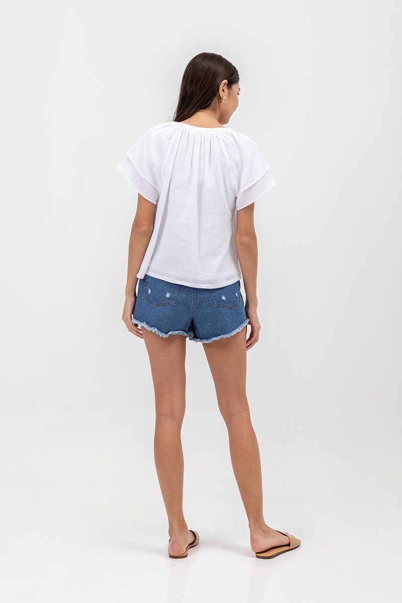 ADAHLIA V NECK BUTTONDOWN MUSLIN TOP