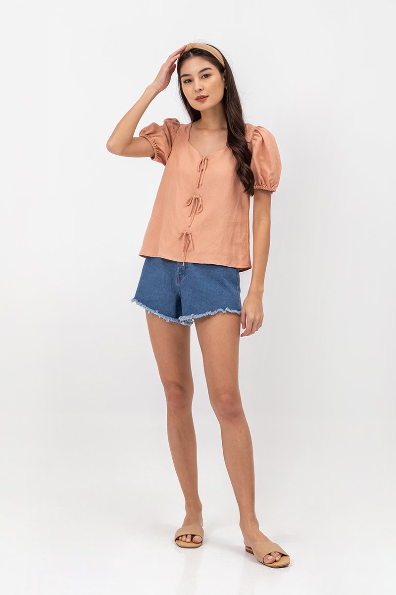 KAIRIS RIBBON TIE PUFF SLEEVE LINEN TOP