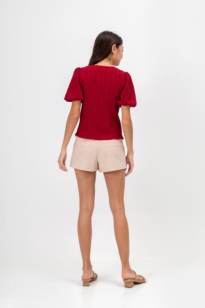 LICIA TEXTURED SCOOP NECK PUFF SLEEVE TOP