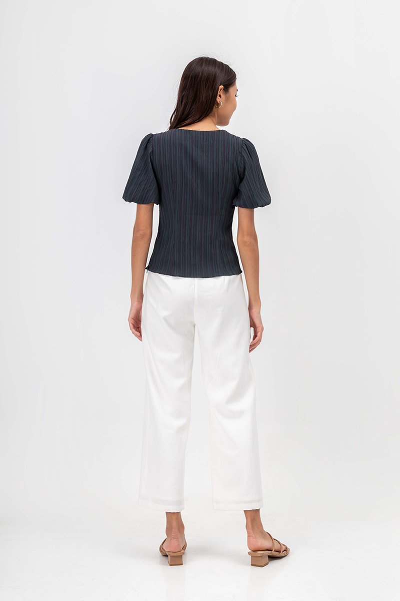 LICIA TEXTURED SCOOP NECK PUFF SLEEVE TOP