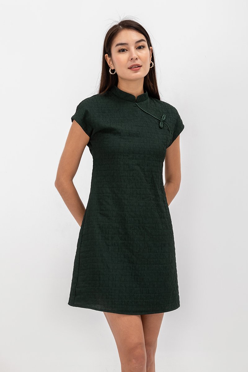 OVIDIA TEXTURED CAP SLEEVE CHEONGSAM