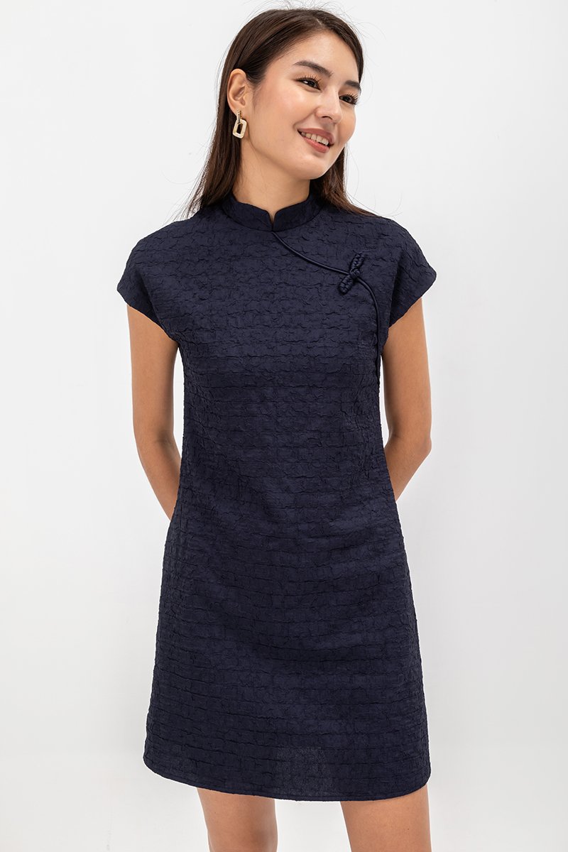 OVIDIA TEXTURED CAP SLEEVE CHEONGSAM