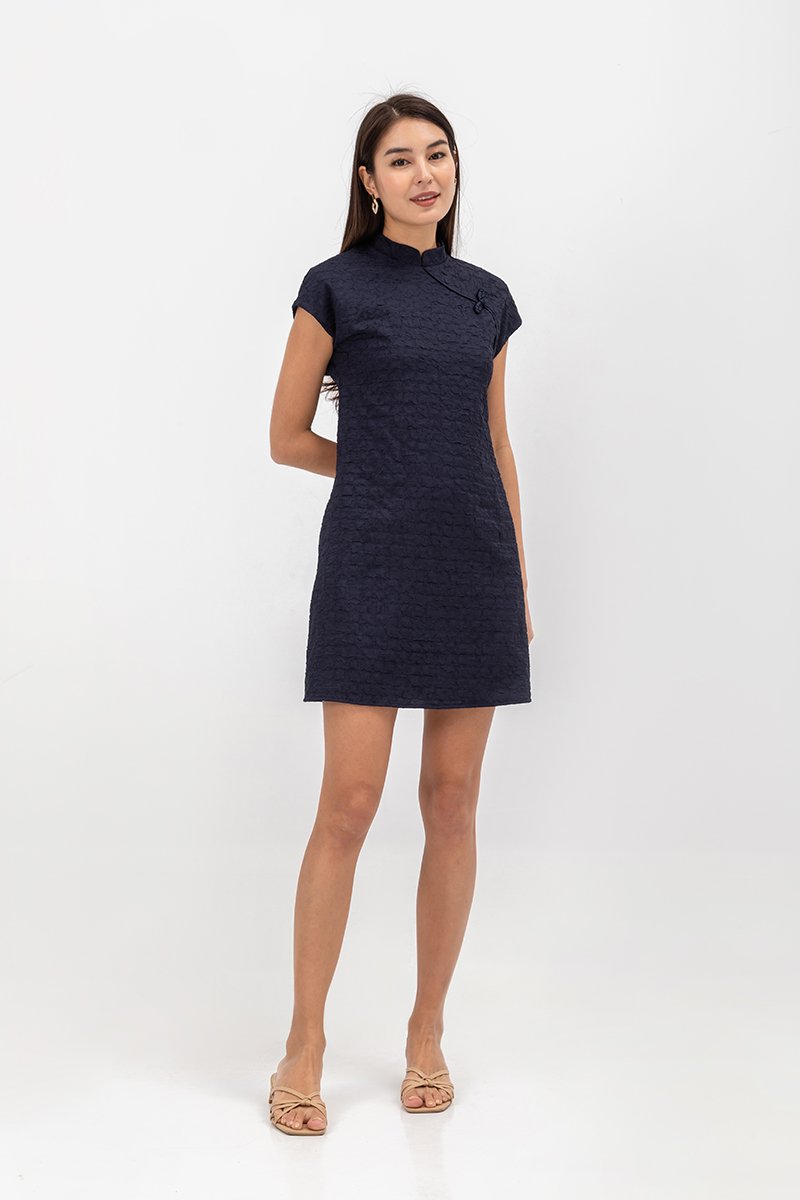 OVIDIA TEXTURED CAP SLEEVE CHEONGSAM